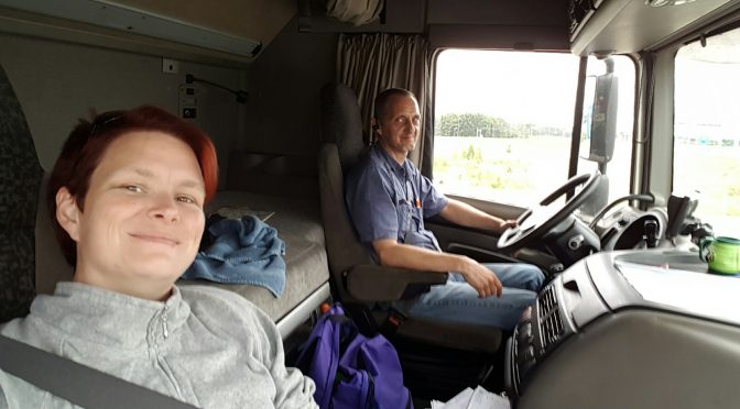 Een dagje mee met Erik op de vrachtwagen. Part 2!